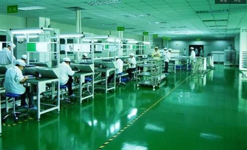 選購水性環氧地坪漆時，不能單單只看其價格